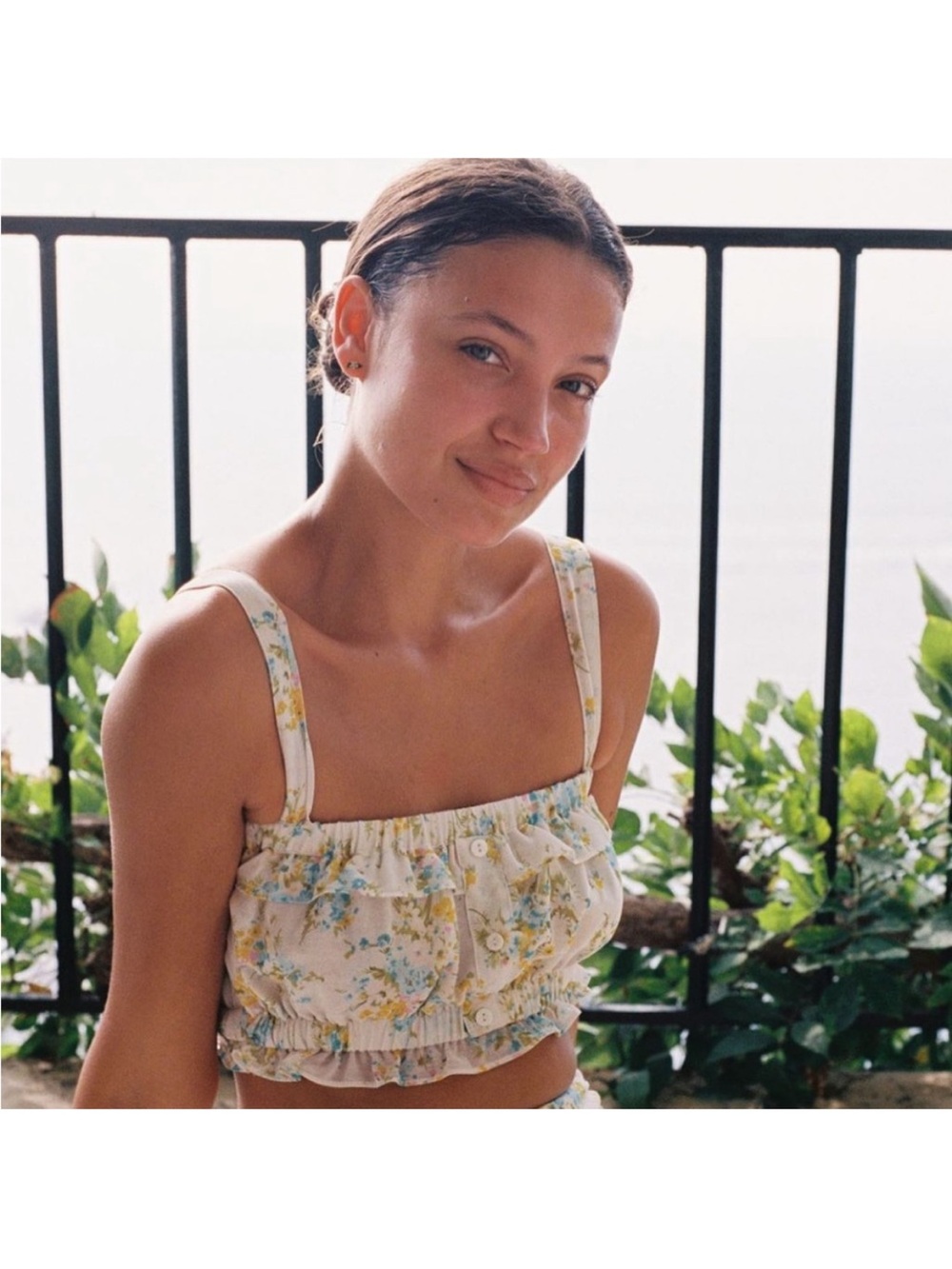 With Jean Avena Crop Floral Tank Top Sz M